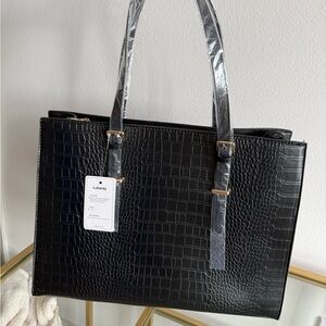 Black Crocodile Pattern Women's Tote Bag